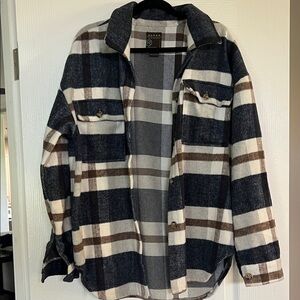 Roper Women's Plaid Hoodie in Black, White, and Brown